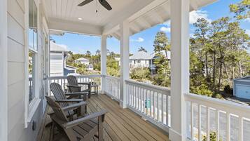 Rumah (4 Bedrooms) | Interior