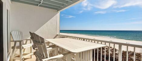 Apartment (2 Bedrooms) | Front of property