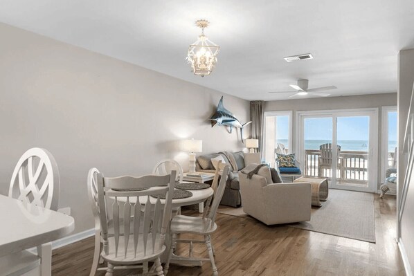 Apartment (2 Bedrooms) | Interior - Blue Marlin by Avantstay Beachfront w/ Views, Pool Access, Beach Chairs (Panama City Beach)