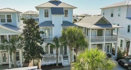 Steps to Private Beach Access Pool + Bikes Seacrest 30A