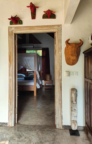 3 habitaciones y caja de seguridad en la habitación 