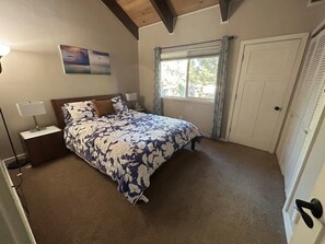 Wi-Fi de cortesia, roupa de cama