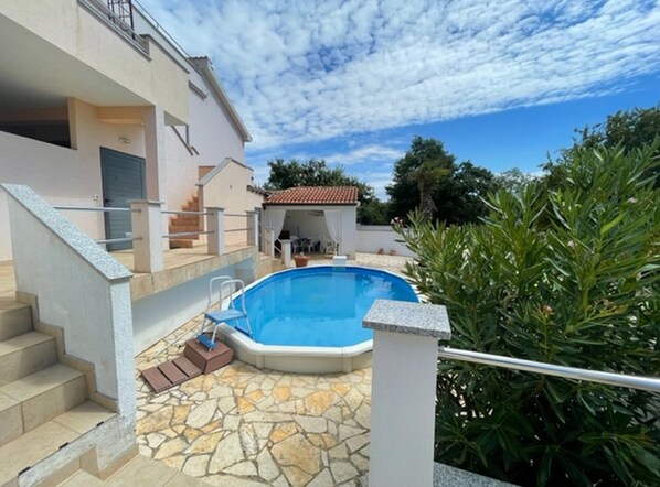 Apartment | Pool