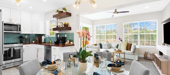 New Heated Pool Escape, Sunshine, Relaxation & Vacation Vibes Near Beaches, Dining & Fun!