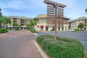 Apartment (3 Bedrooms) | Interior - Hello 30a! by Avantstay Private Beach Access, Pool & Fitness Center (Santa Rosa Beach)