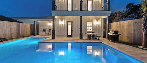 Maison (4 Bedrooms) | Piscine | Piscine extérieure