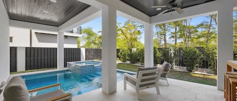 Hus (Multiple Bedrooms) | Interiör