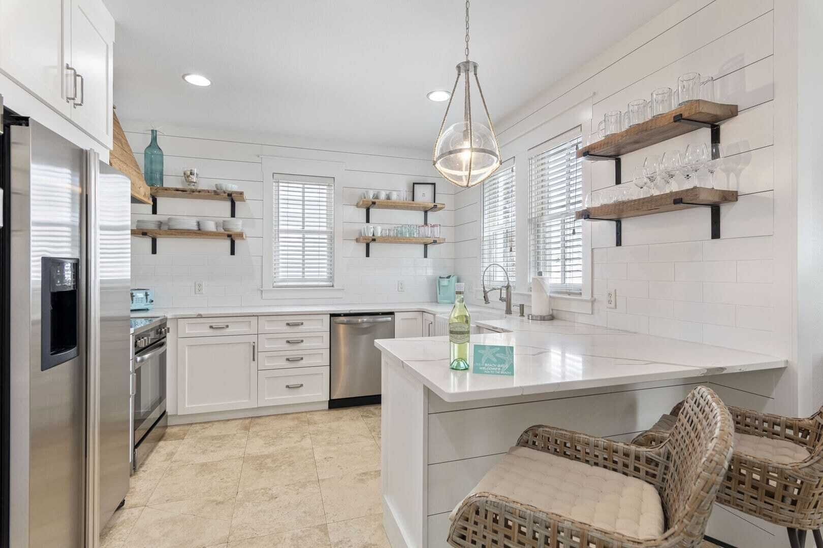 Casa (2 Bedrooms) | Cozinha privada | Geladeira, micro-ondas, fogão, cooktop