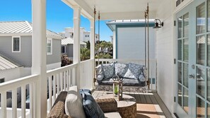 Interior - Steps to Rosemary Beach, Pool, Patio w/ Firepit The Salty Perch by Avantstay (Panama City Beach)