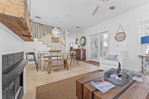 Casa (2 Bedrooms) | Interior