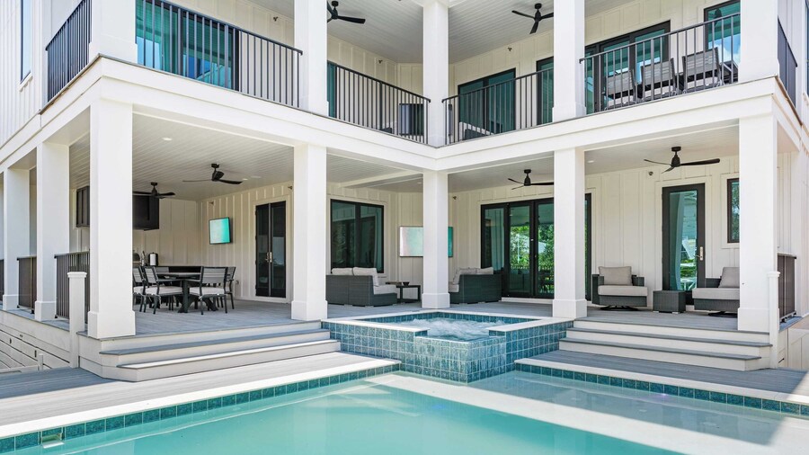All Decked Out Seagrove by Avantstay Priv Pool+hot Tub, Ocean Views!