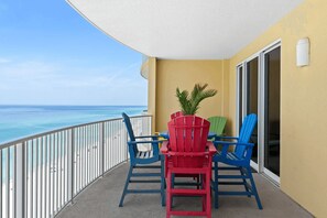 Interior - Beachfront Access, 2 Pools, Beach Service w/ Chairs Emerald Isle Resort 1308 (Panama City Beach)
