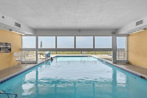 Interior - Beachfront Access, 2 Pools, Beach Service w/ Chairs Emerald Isle Resort 1308 (Panama City Beach)