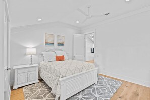 House (5 Bedrooms) | 5 bedrooms, iron/ironing board, bed sheets