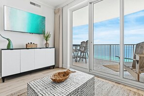 Apartment (2 Bedrooms) | Interior - Coastal Hippy Chic by Avantstay Oceanfront, 2 Pools, Beach Chairs Incl (Panama City Beach)