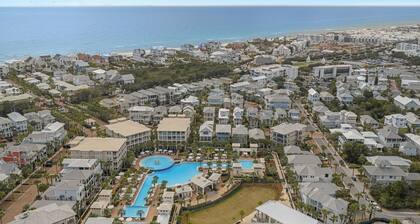 Southern Shores by Avantstay Seacrest Beach Resort Pool