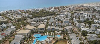 Southern Shores by Avantstay Seacrest Beach Resort Pool