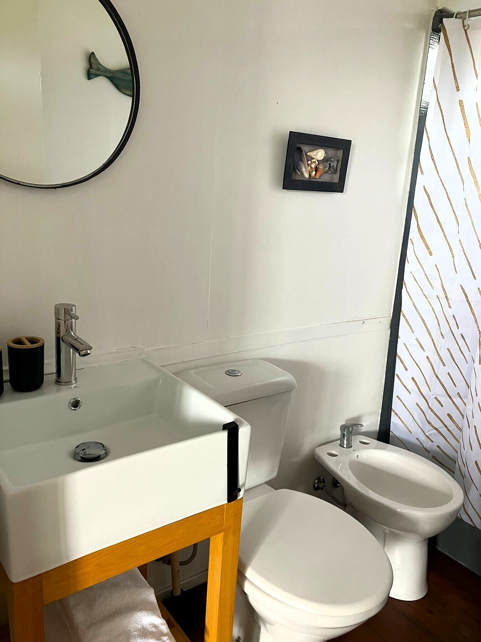 淋浴設備、坐浴桶、提供毛巾、番梘