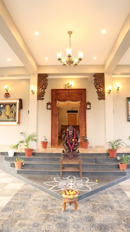 Front of property. Dwaraka Resorts