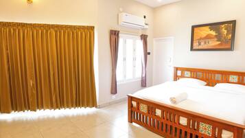 ห้องพรีเมียม, วิวภูเขา | 1 ห้องนอน, โต๊ะทำงาน, Wi-Fi ฟรี, ผ้าปูที่นอน