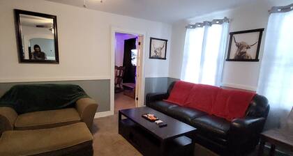 Enjoyable 2 bedroom apartment with hot tub access.