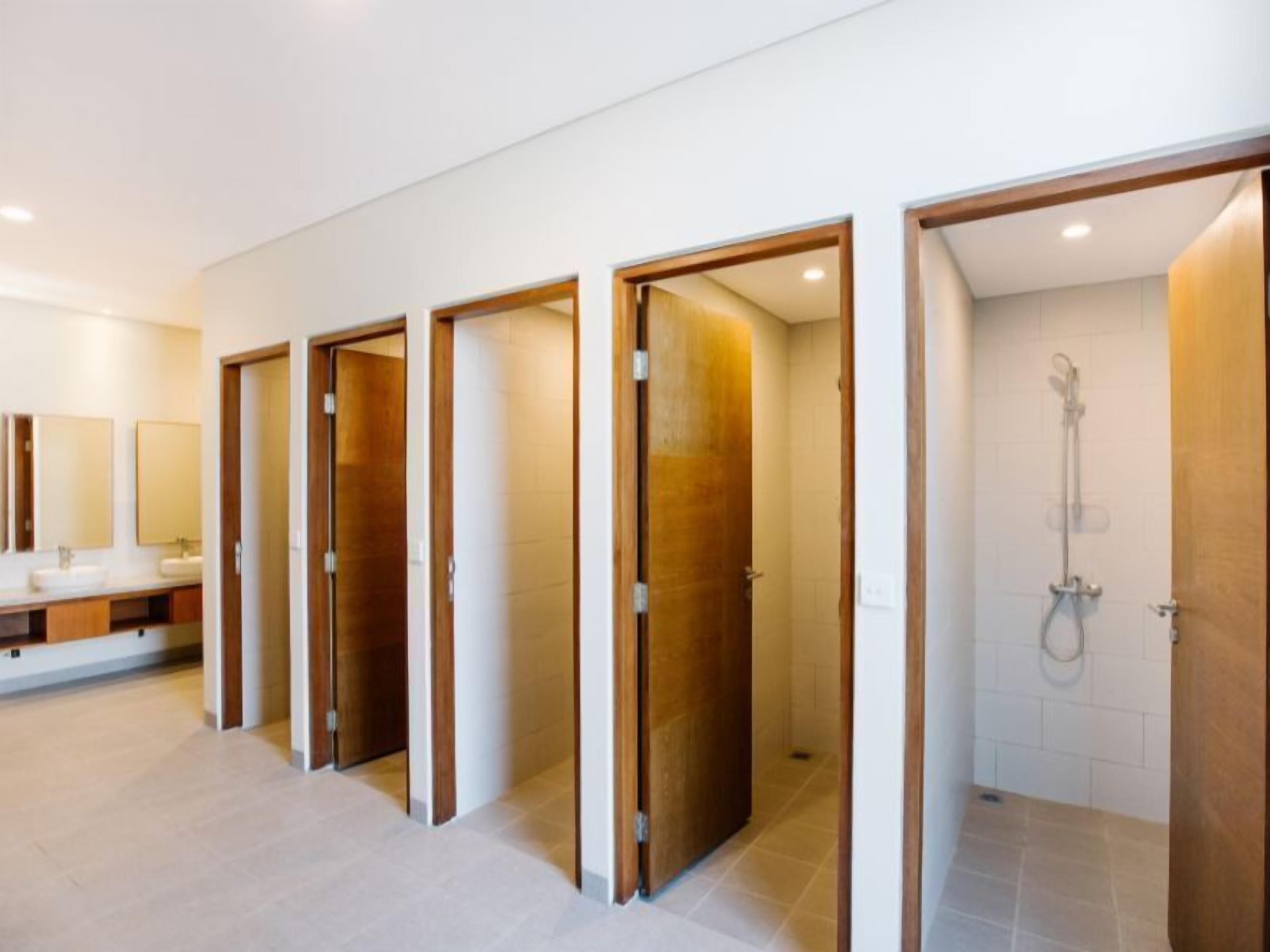 Bagno | Doccia, set di cortesia gratuito, asciugamani, sapone