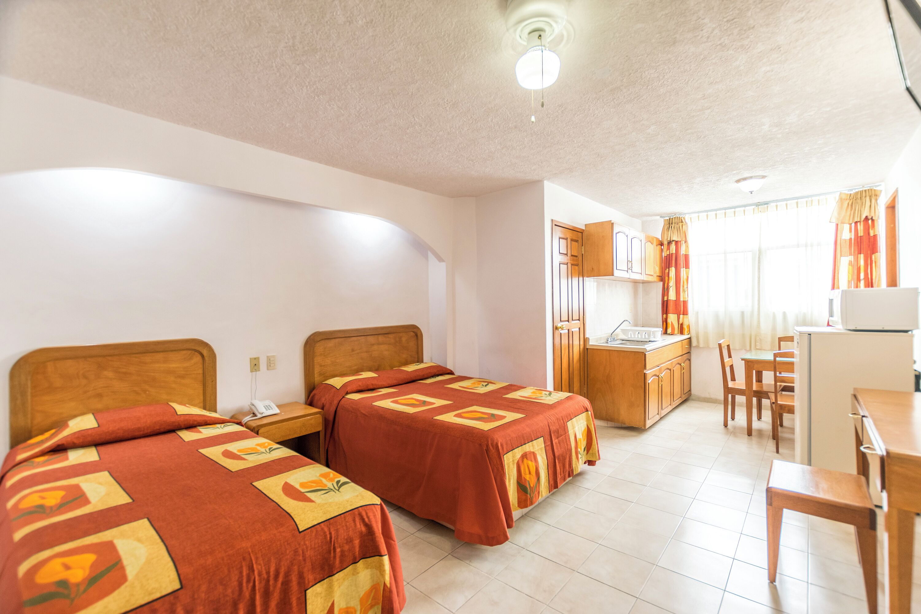 Basic Triple Room | Free WiFi, bed sheets