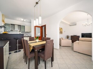 Dining - Premium Apartment With Private Pool (Vizinada)