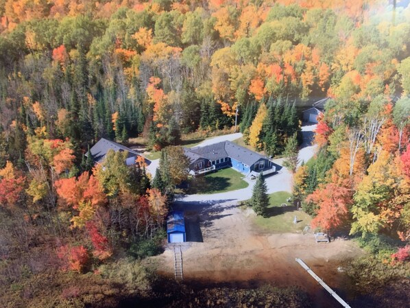 Exterior - Family-Friendly Cottage with all the Amenities You Need!  (Burk's Falls)