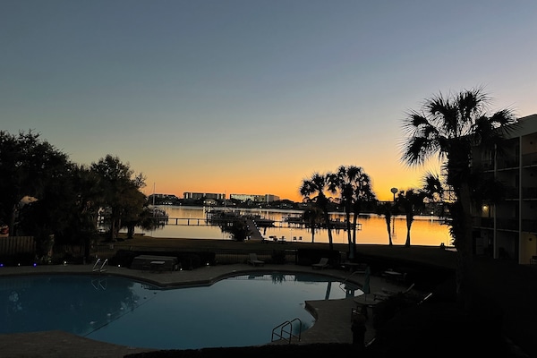Piscina a l'aire lliure