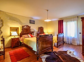 House | 2 bedrooms, iron/ironing board - Charming Holiday Home With Garden (Tar-Vabriga)
