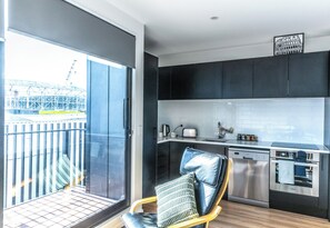 Réfrigérateur, four, plaque de cuisson, lave-vaisselle