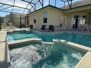 Piscina externa, piscina aquecida