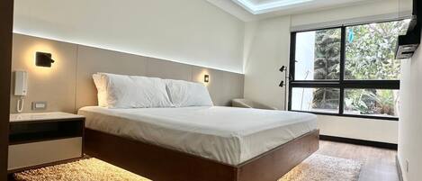 2 dormitorios, tabla de planchar con plancha, wifi y ropa de cama