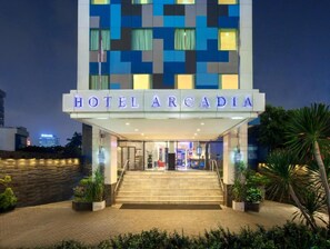 Exterior - Horison Arcadia Wahid Hasyim (Jakarta)
