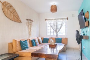 Familienhaus | Wohnzimmer | Fernseher