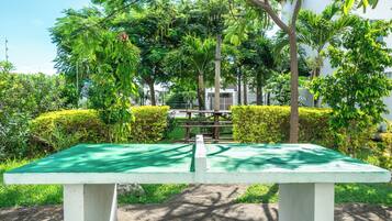 Tempat bermain anak - outdoor