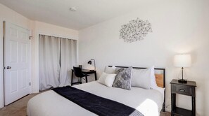 4 chambres, bureau, fer et planche à repasser, Wi-Fi gratuit