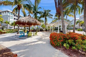 Terrace/patio - Luxurious home with AC, Wifi, resort style amenities and close to Gulf beaches (Bradenton)