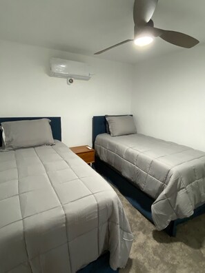 2 chambres, fer et planche Ă repasser, Wi-Fi, draps fournis