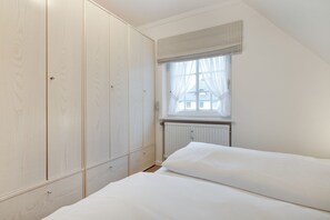 1 habitación, wifi y ropa de cama
