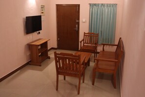 Allergitestet sengetøy, skrivebord og wi-fi (inkludert)