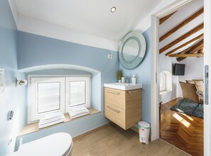 Apartment | Badezimmer