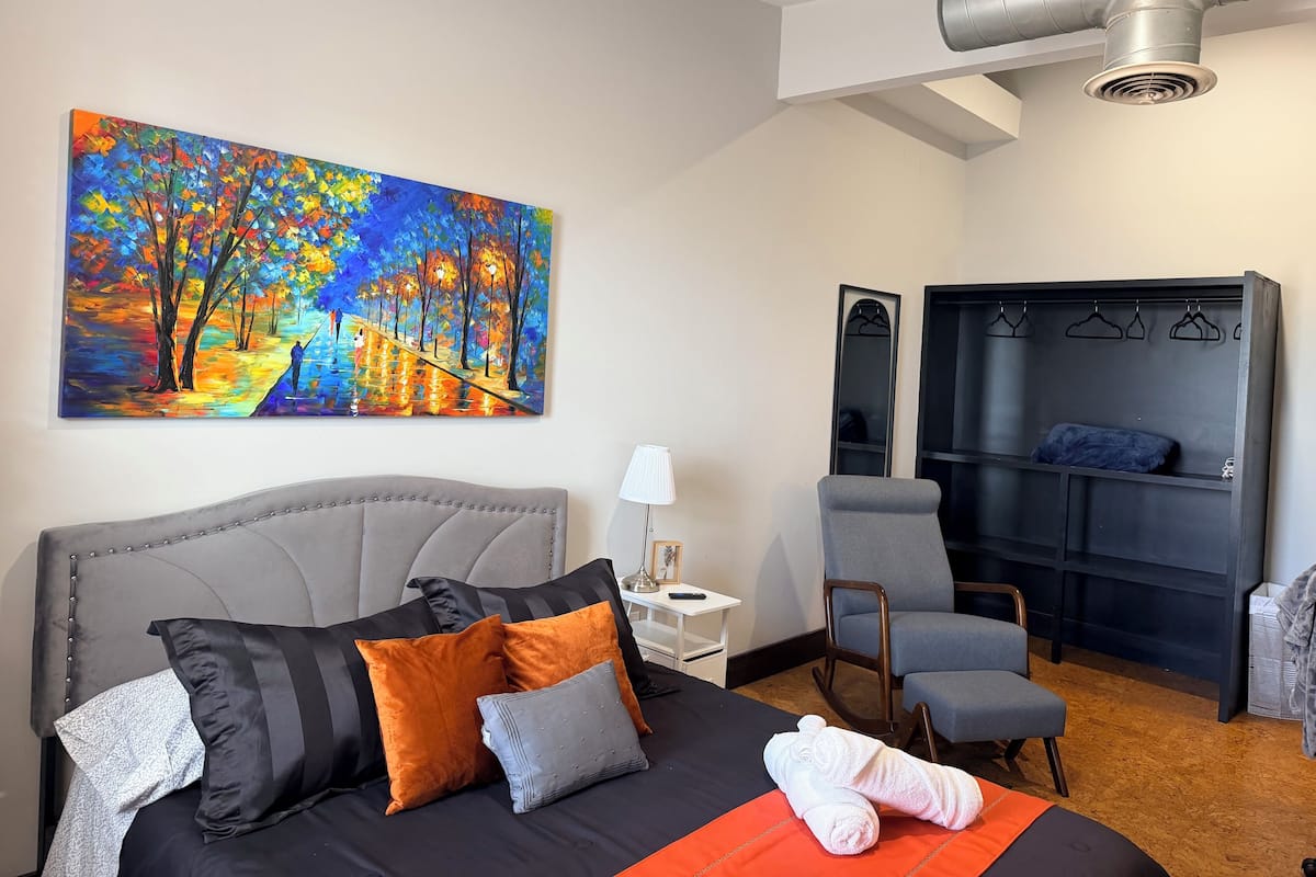 Modern Private Room White