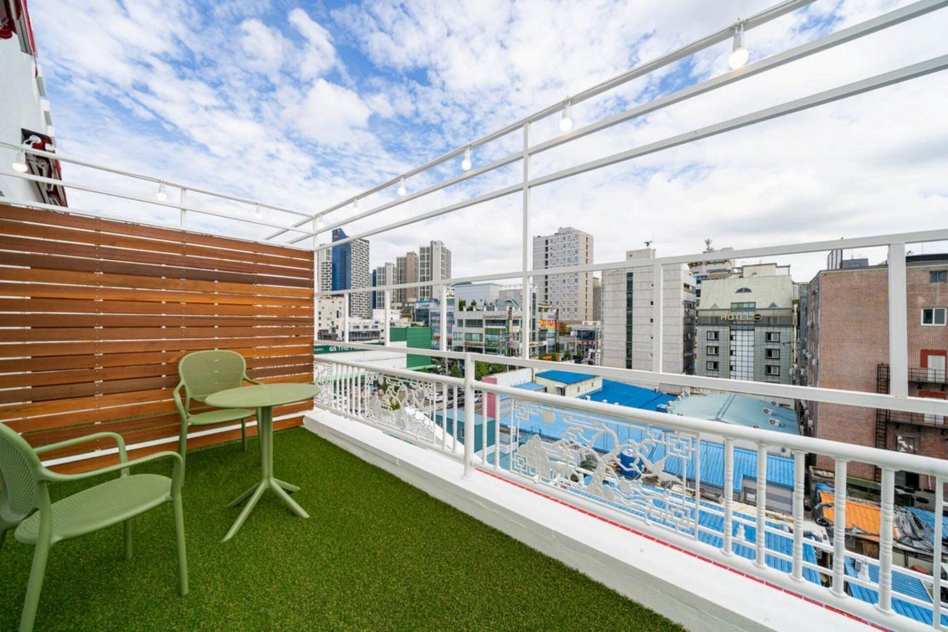 Standard Terrace Room | 고급 침구, 각각 다른 스타일의 인테리어, 각각 다르게 가구 비치, 책상