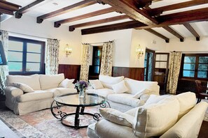 Family Villa, Multiple Bedrooms, Refrigerator & Microwave, Mountainside (Chalet Miralago) | Living area - Chalet Miralago (Plesio)