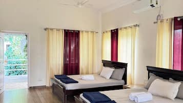 Deluxe Room | Free WiFi