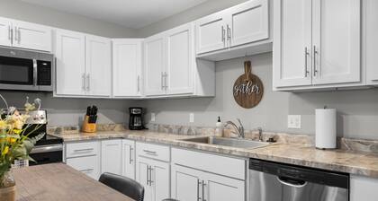 TC Parkside H: Charming 2BR Retreat
