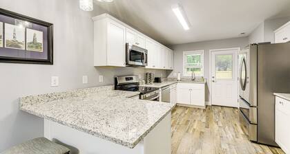 3 Mi to Dtwn: Home w/ Patio & Grill in New Bern
