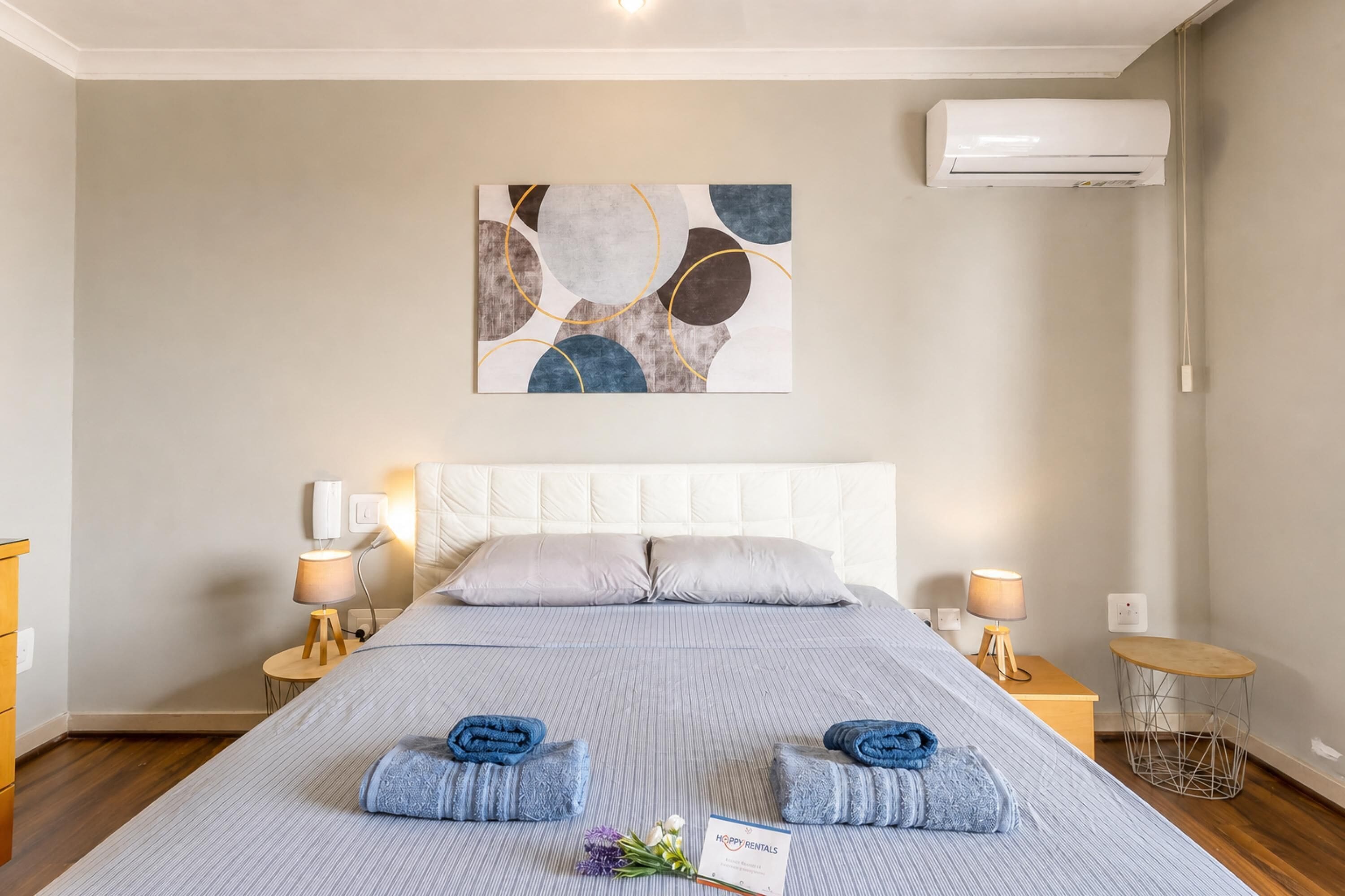 Family Apartment, 2 Bedrooms, 2 Bathrooms (Modern and comfortable apart Savoy)